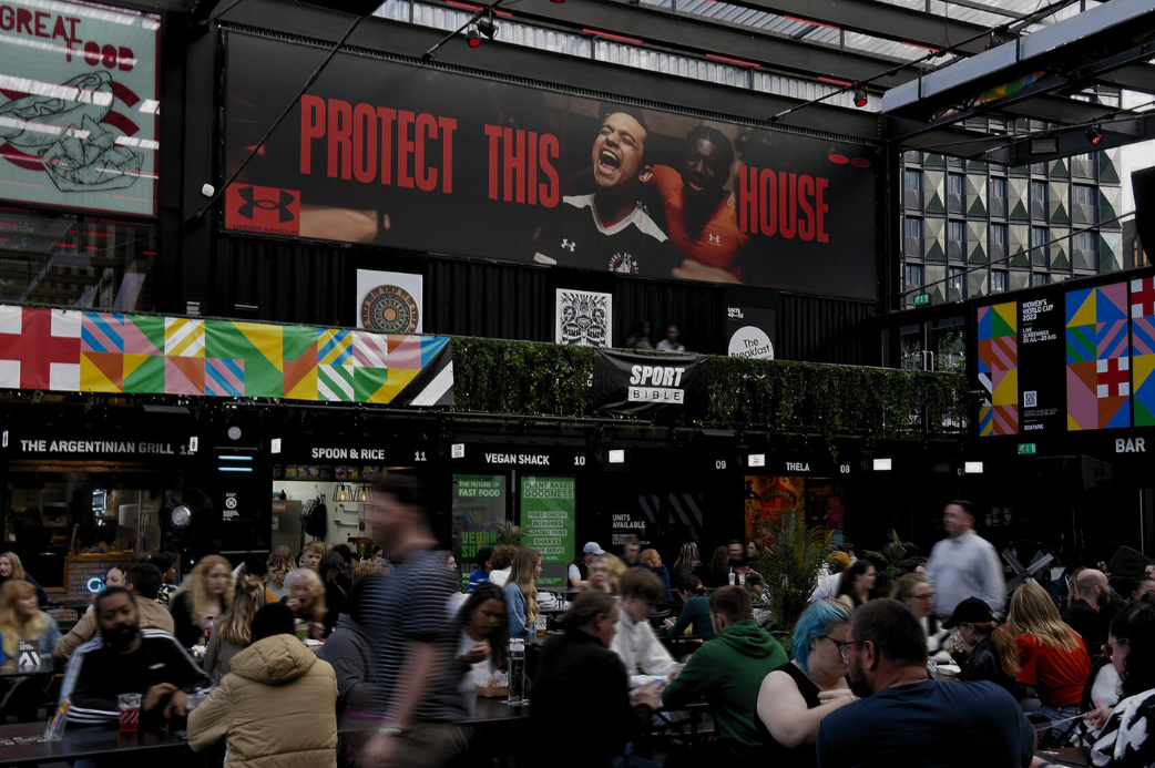 copy-of-blowup-media-go-beyond-the-creative-canvas-3