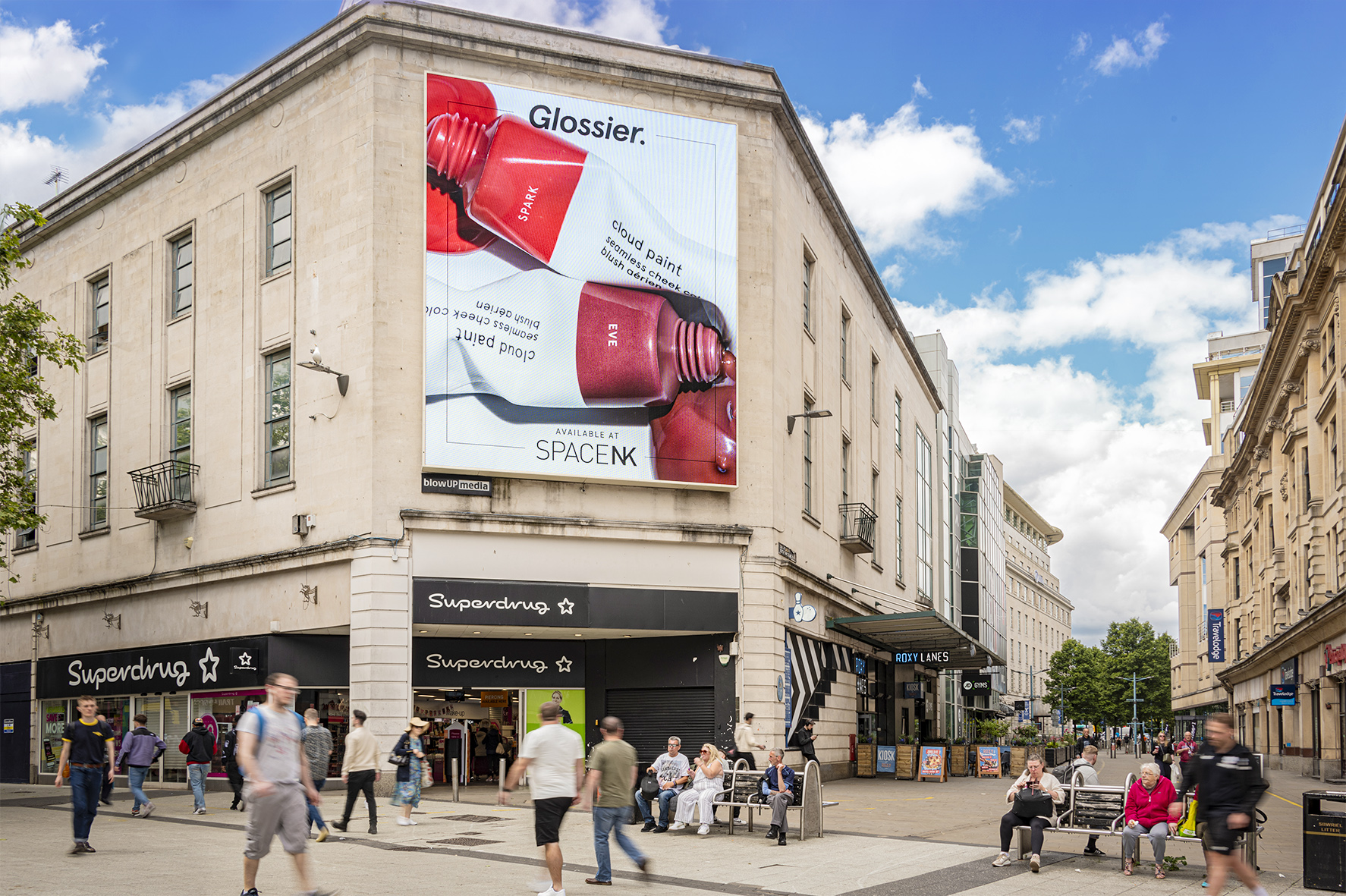 space_nk_cardiff_super_motion269