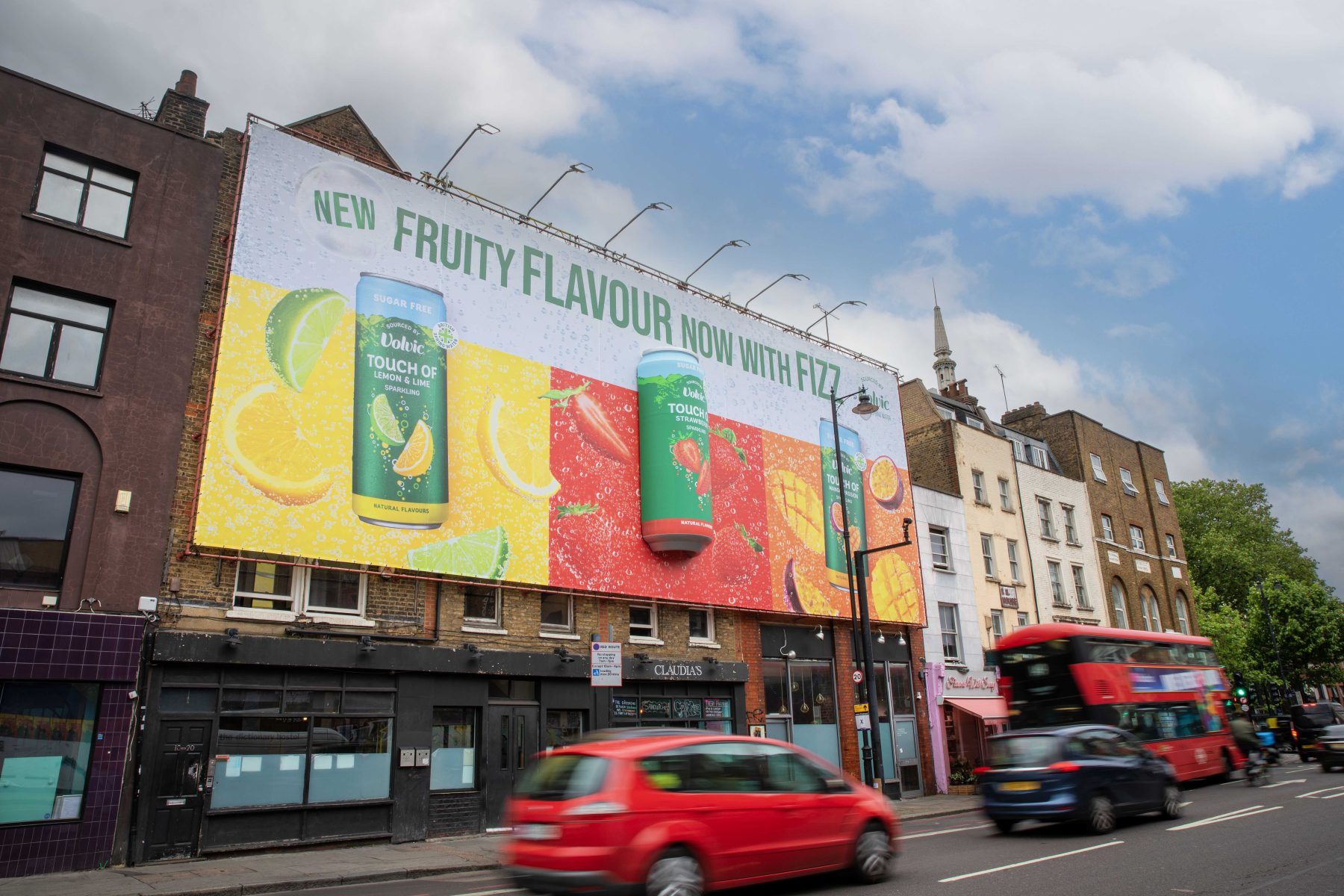 volvic_kingsland_road01